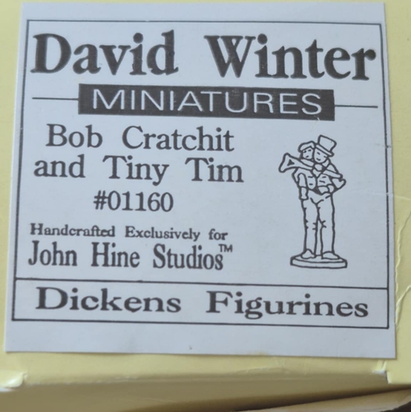 David Winter Miniatures Bob Cratchit & Tiny Tim Figurine - Picture 1 of 5